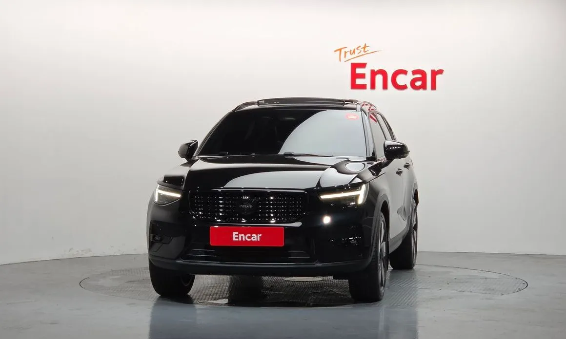 Volvo XC40 2025 из KR, фото 3