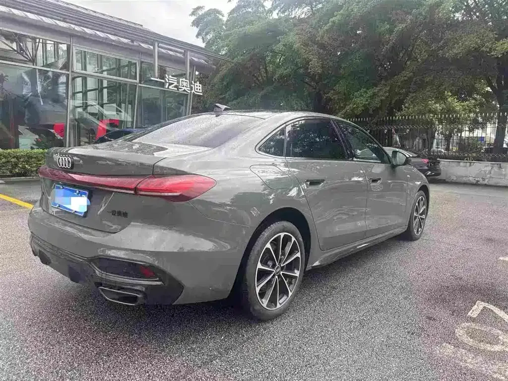 Audi A5L — фото 10