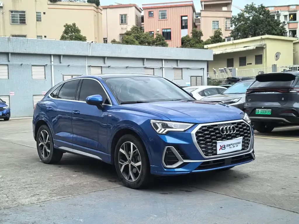 Audi Q3 Sportback 2022 из CN, фото 9