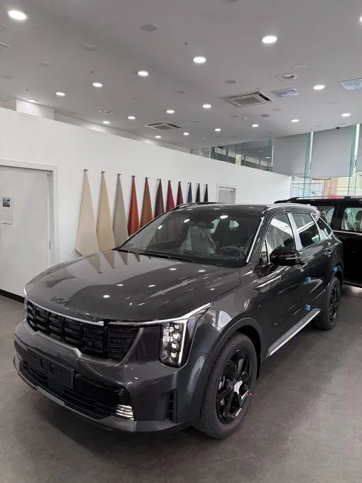 Kia Sorento — фото 2