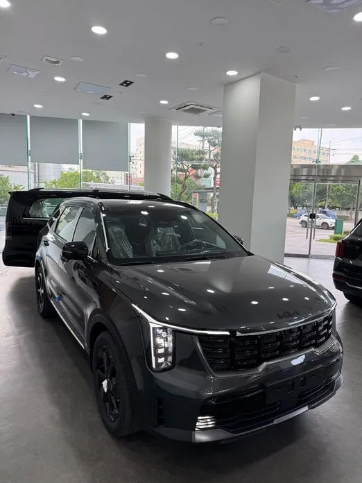 Kia Sorento — фото 4