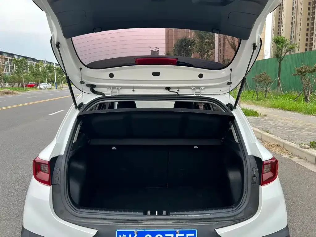 Kia KX1 2022 из CN, фото 3