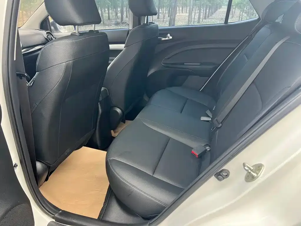 Kia KX1 2022 из CN, фото 9