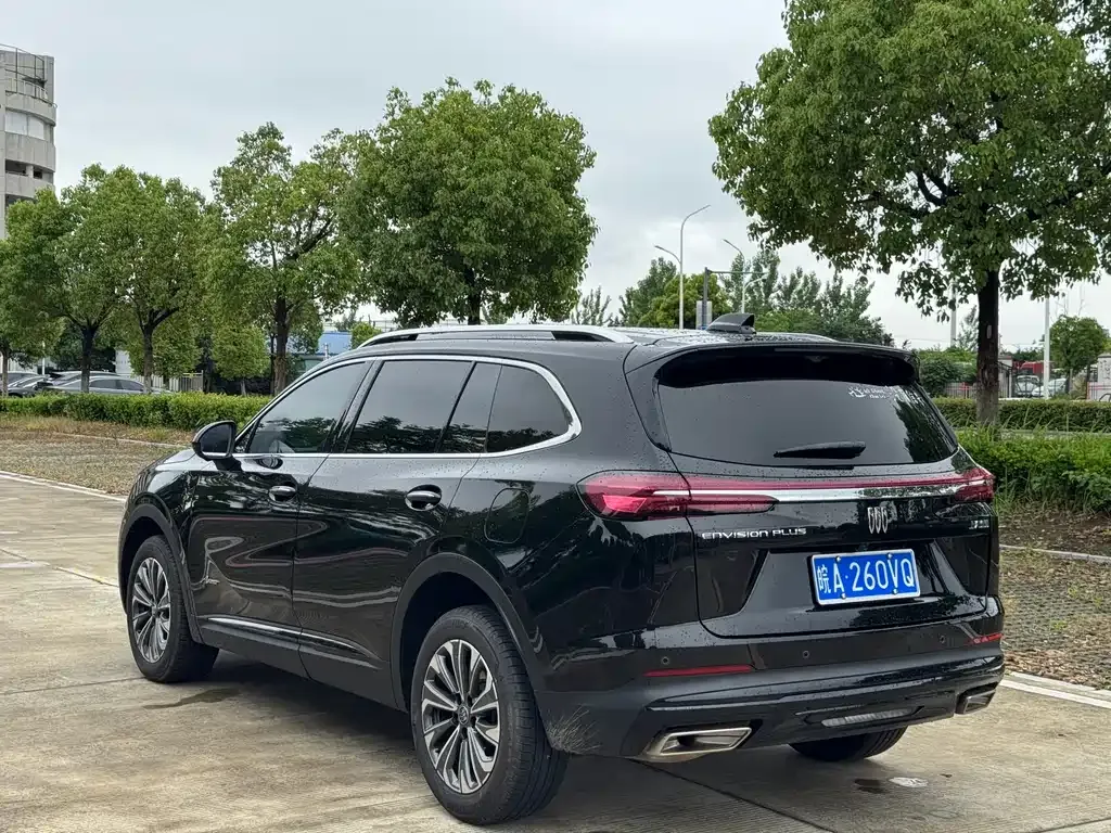 Buick Envision Plus — фото 9