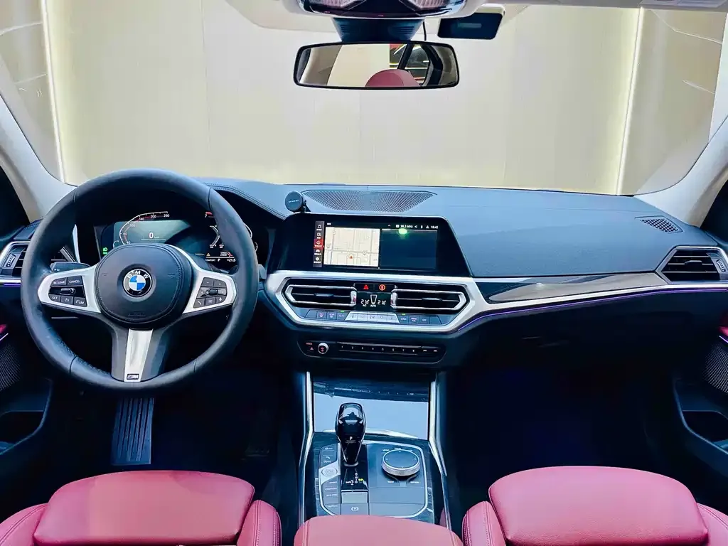 BMW 3 Series 2021 из CN, фото 8
