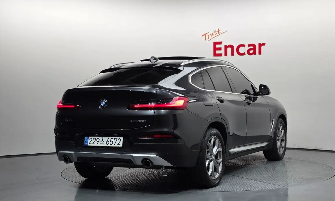 BMW X4 2021 из KR, фото 5