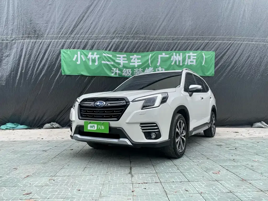 Subaru Forester — фото 1