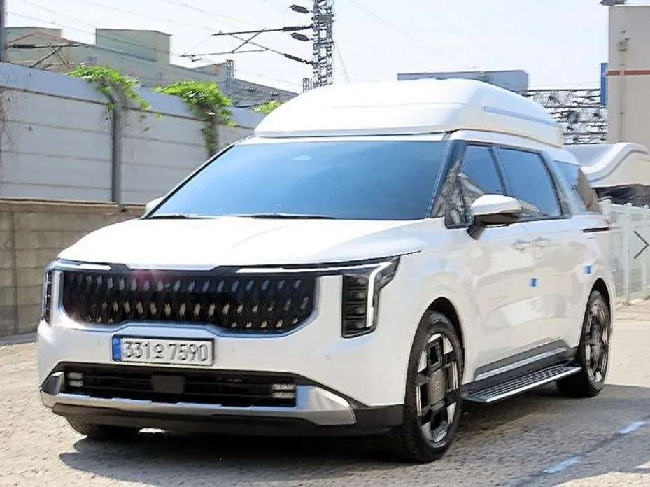 Kia Carnival 2024 из KR, фото 2