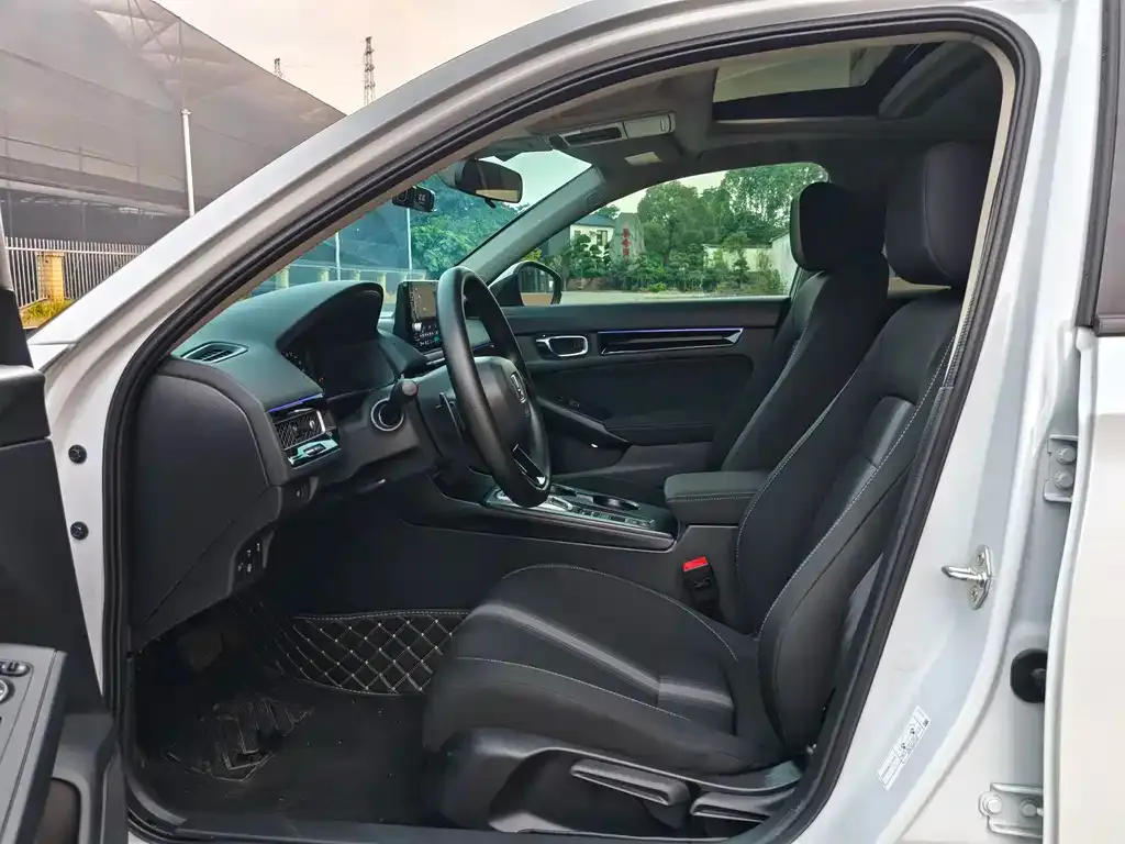 Honda Civic — фото 2