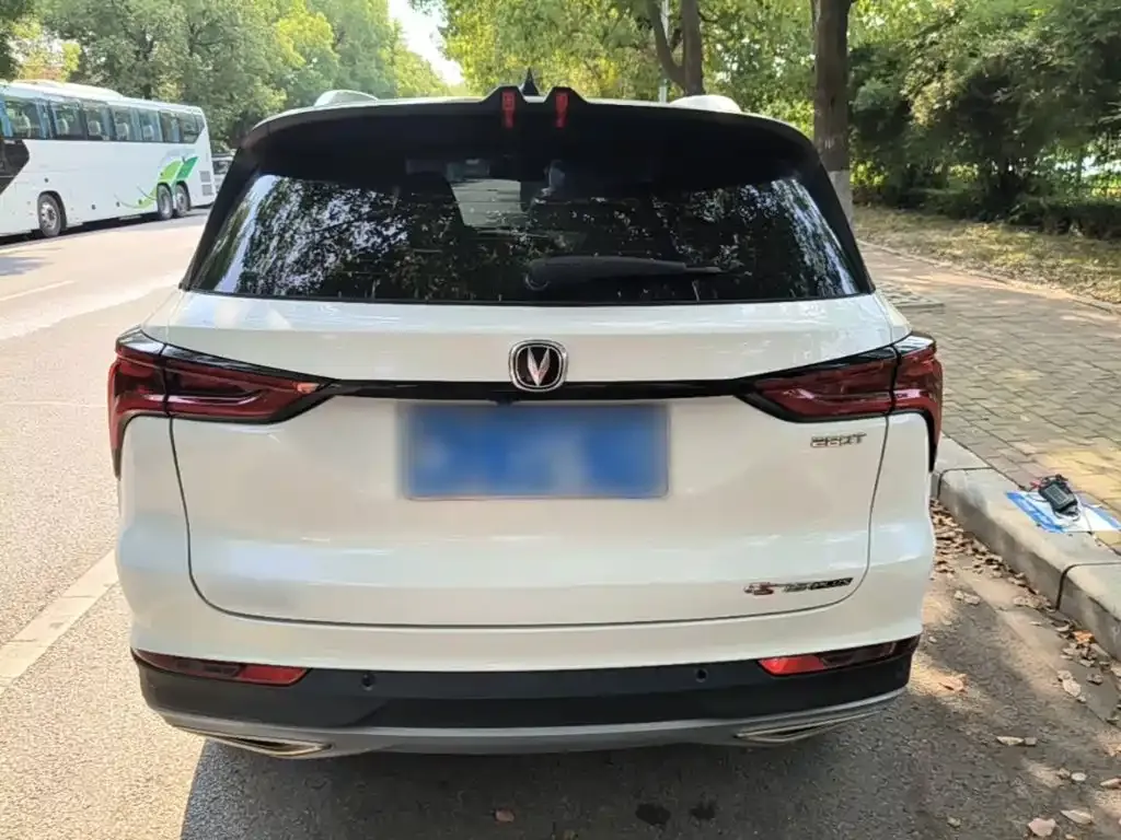 Changan CS75PLUS 2023 из CN, фото 4