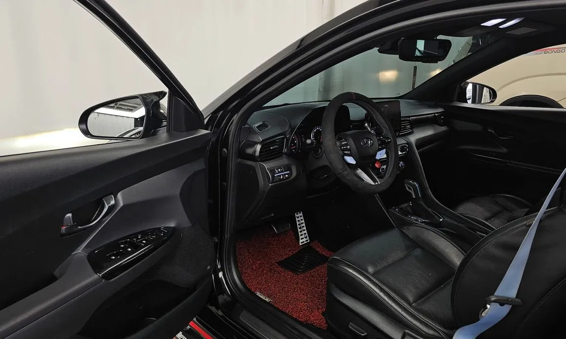 Hyundai Veloster 2021 из KR, фото 5