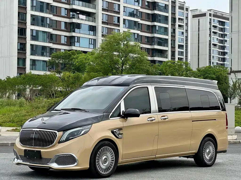 Mercedes-Benz Vito — фото 1