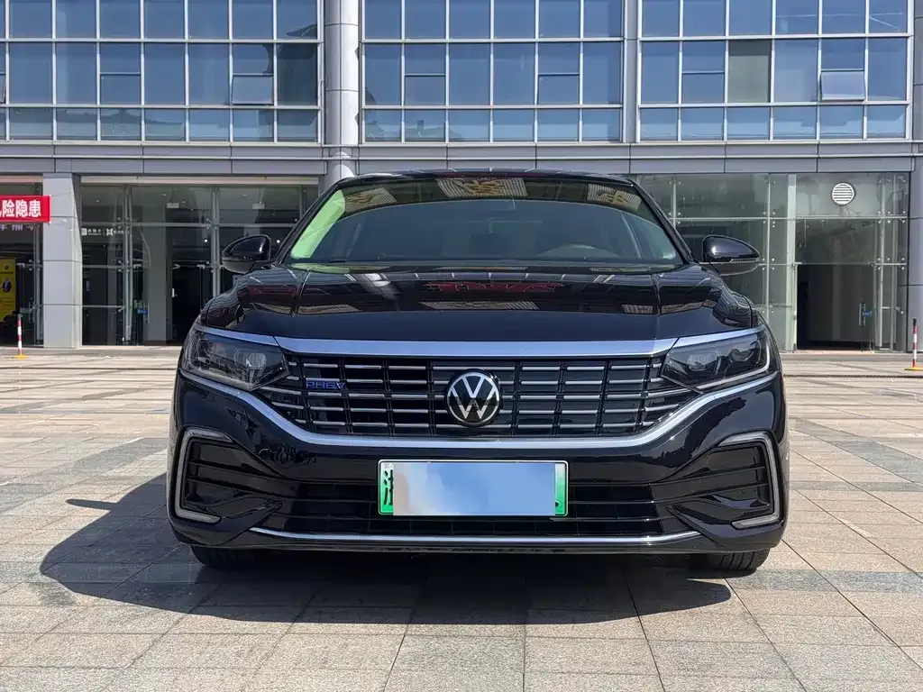 Volkswagen 帕萨特插电混动 — фото 2