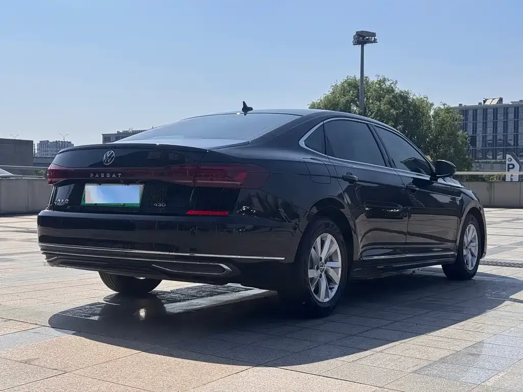 Volkswagen 帕萨特插电混动 — фото 6
