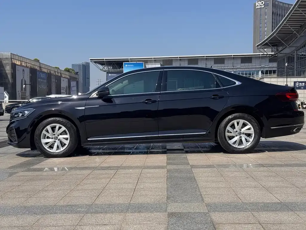 Volkswagen 帕萨特插电混动 — фото 4