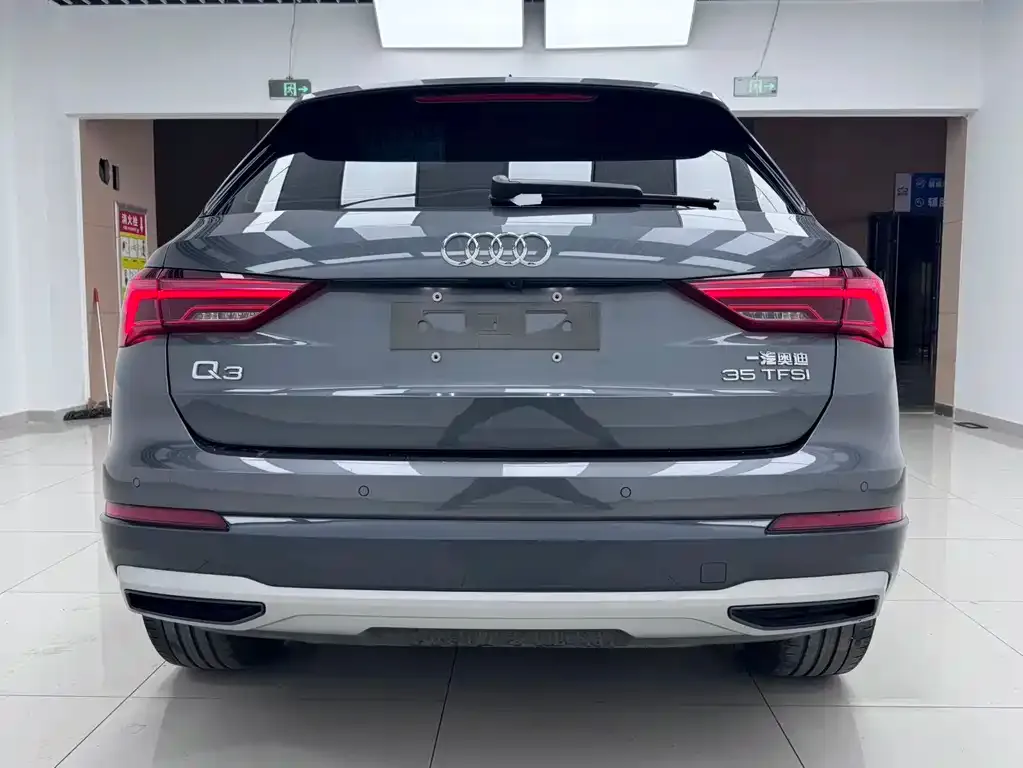 Audi Q3 — фото 5