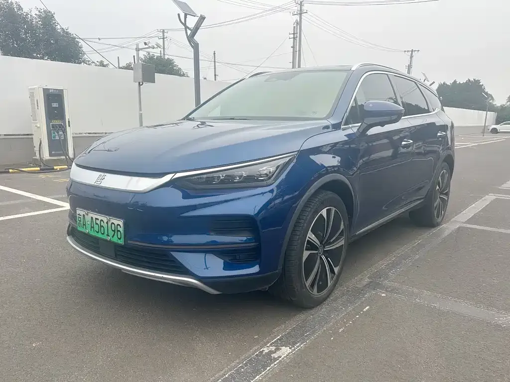 BYD Tang New Energy — фото 1
