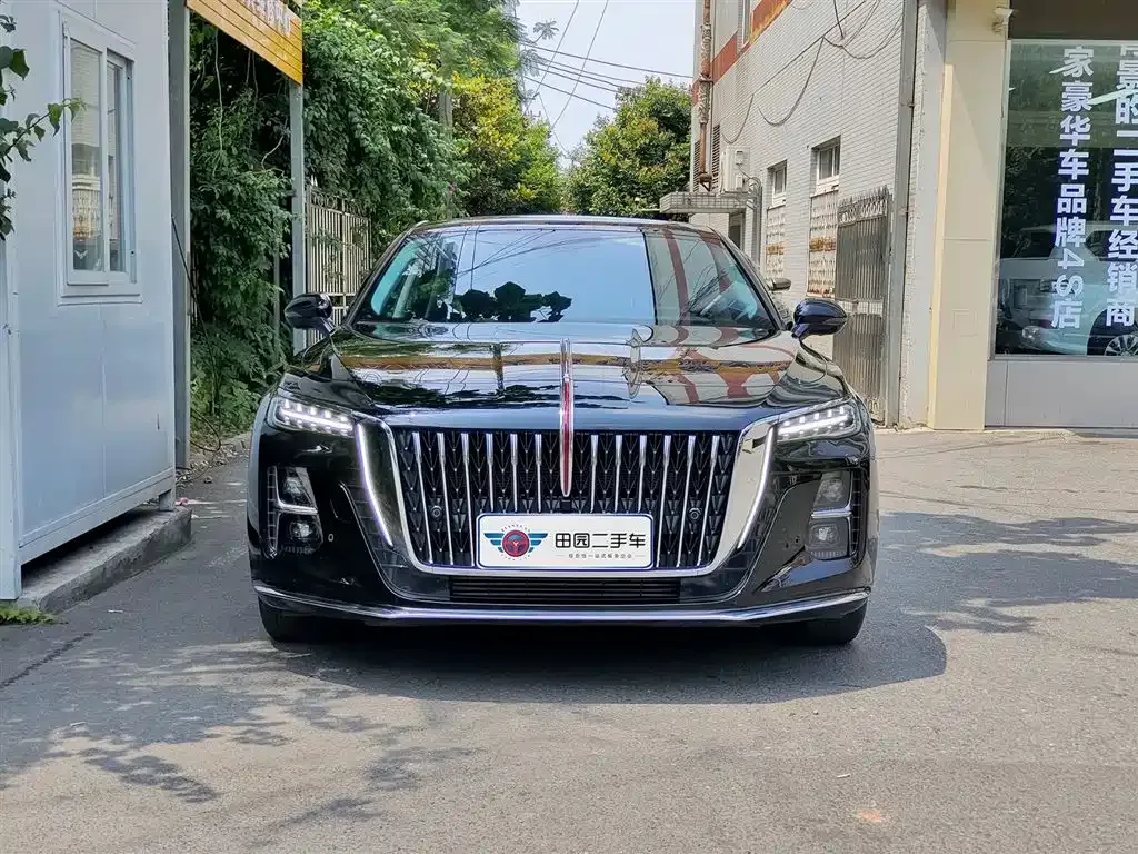 Hongqi H5 — фото 10
