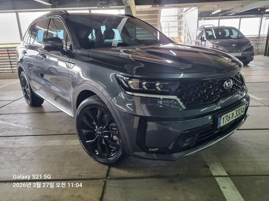 Kia Sorento — фото 4