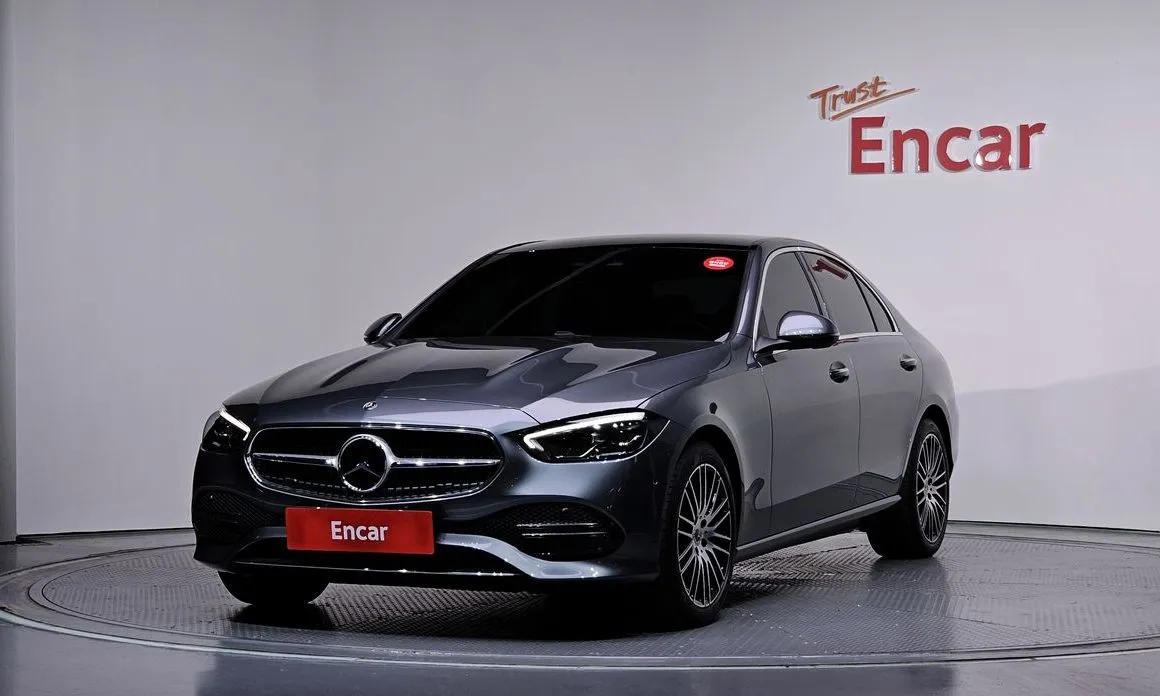 Mercedes-Benz C-Class — фото 1