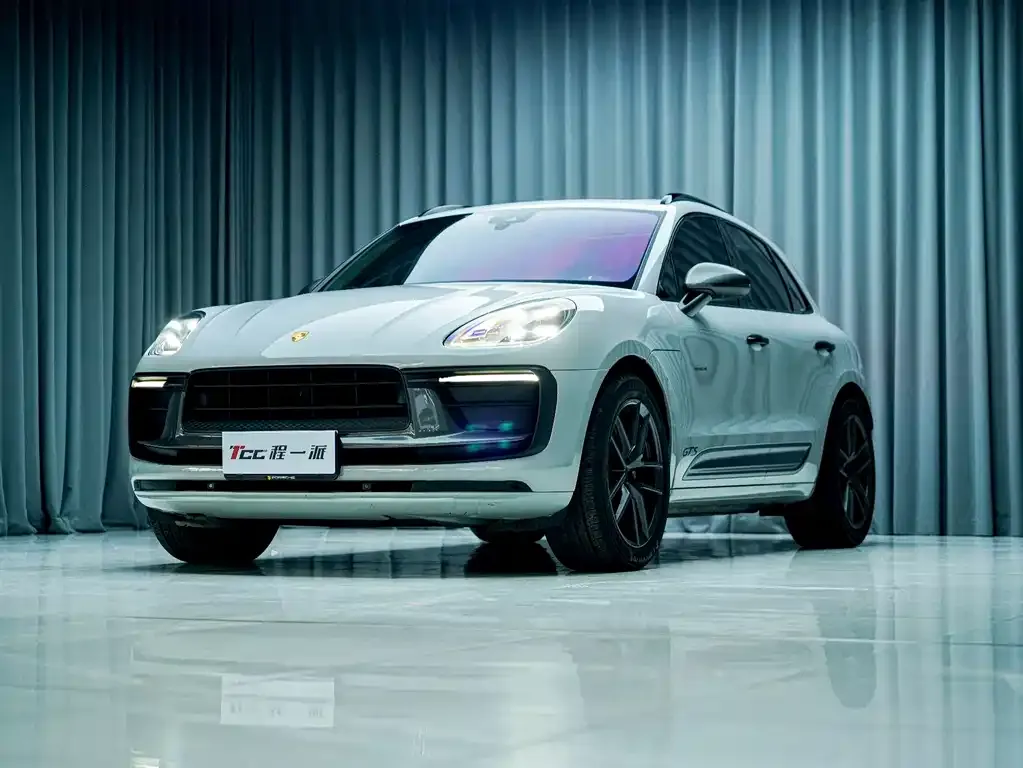 Porsche Macan — фото 9