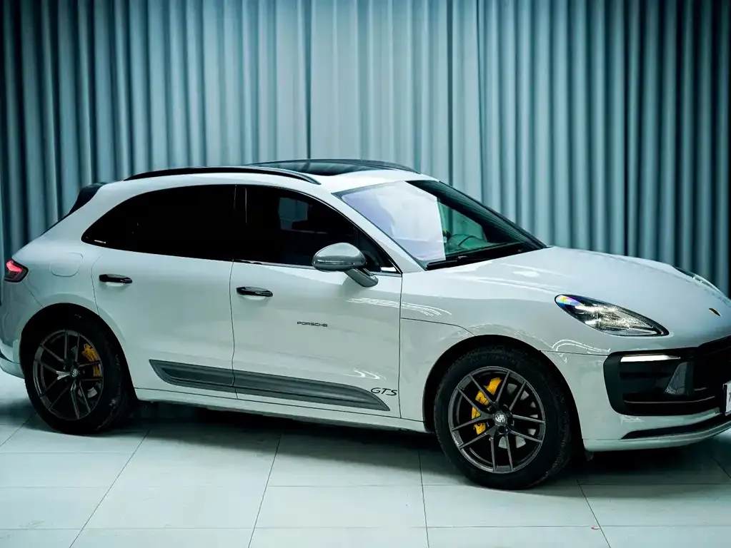 Porsche Macan — фото 10