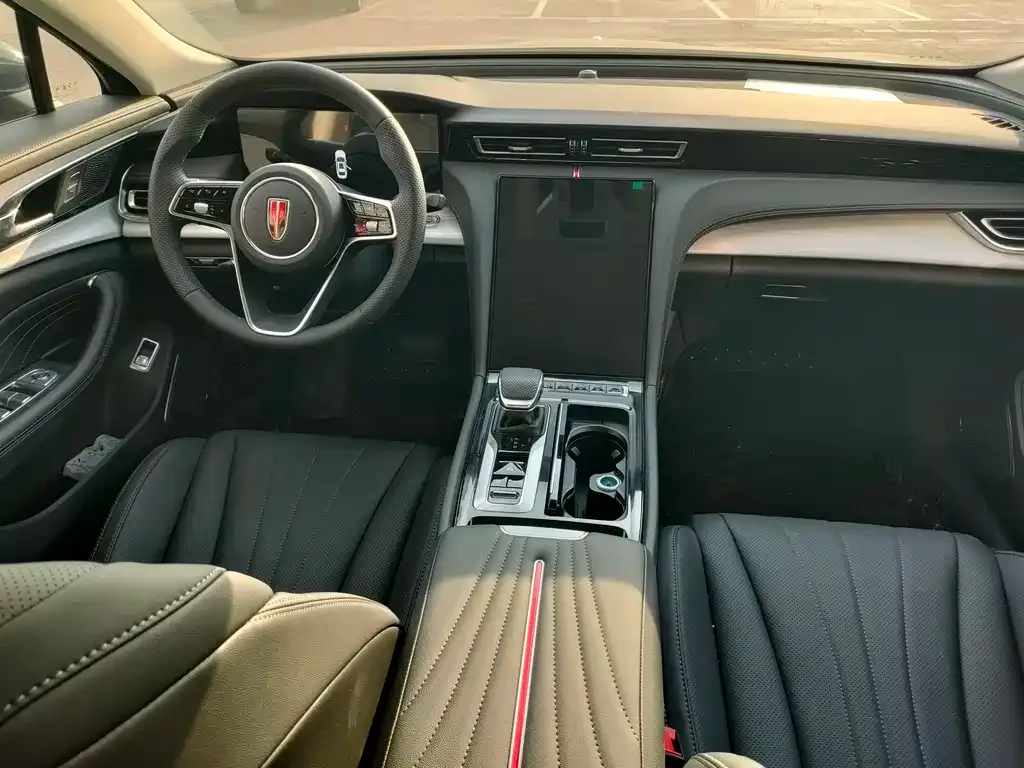 Hongqi H5 PHEV 2025 из CN, фото 7
