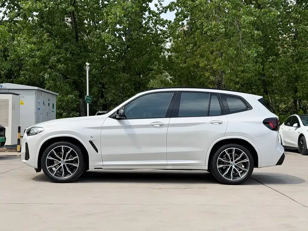 BMW X3 — фото 10