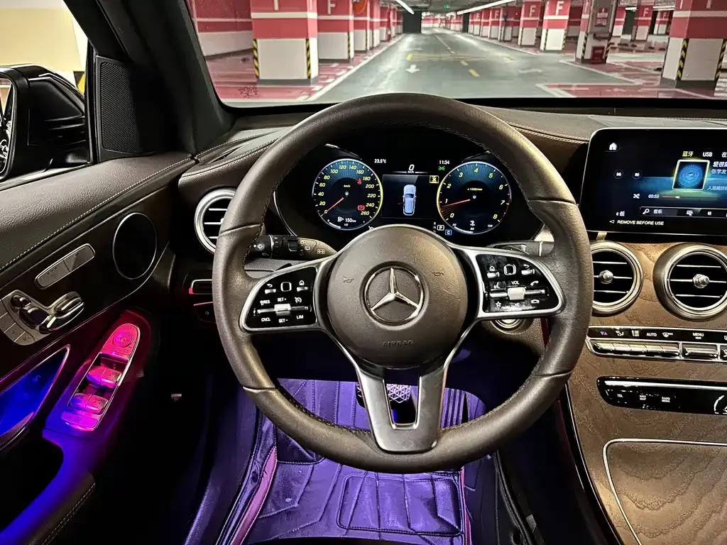Mercedes-Benz GLC — фото 2
