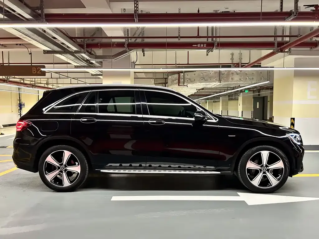 Mercedes-Benz GLC — фото 6