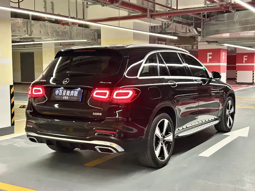 Mercedes-Benz GLC — фото 10