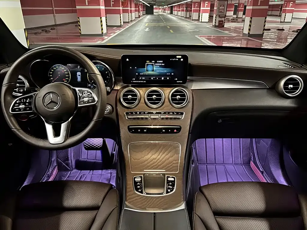 Mercedes-Benz GLC — фото 9