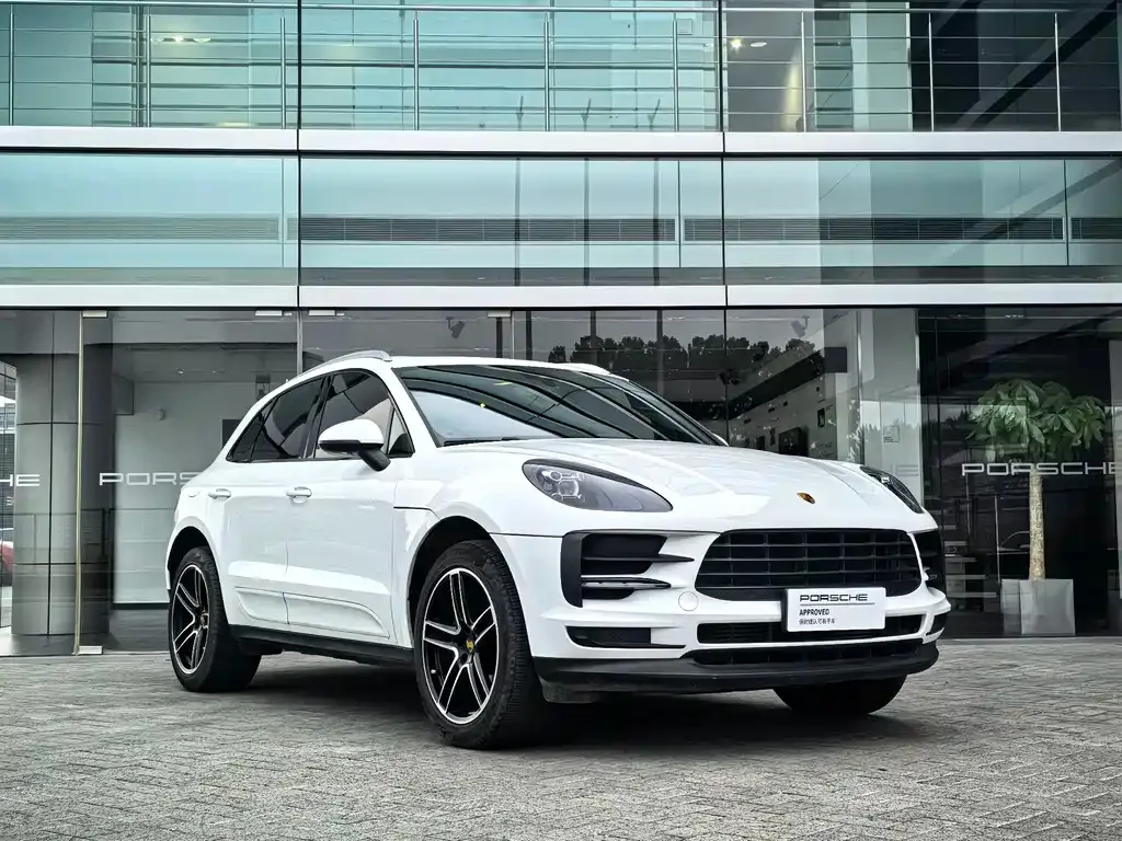 Porsche Macan — фото 5
