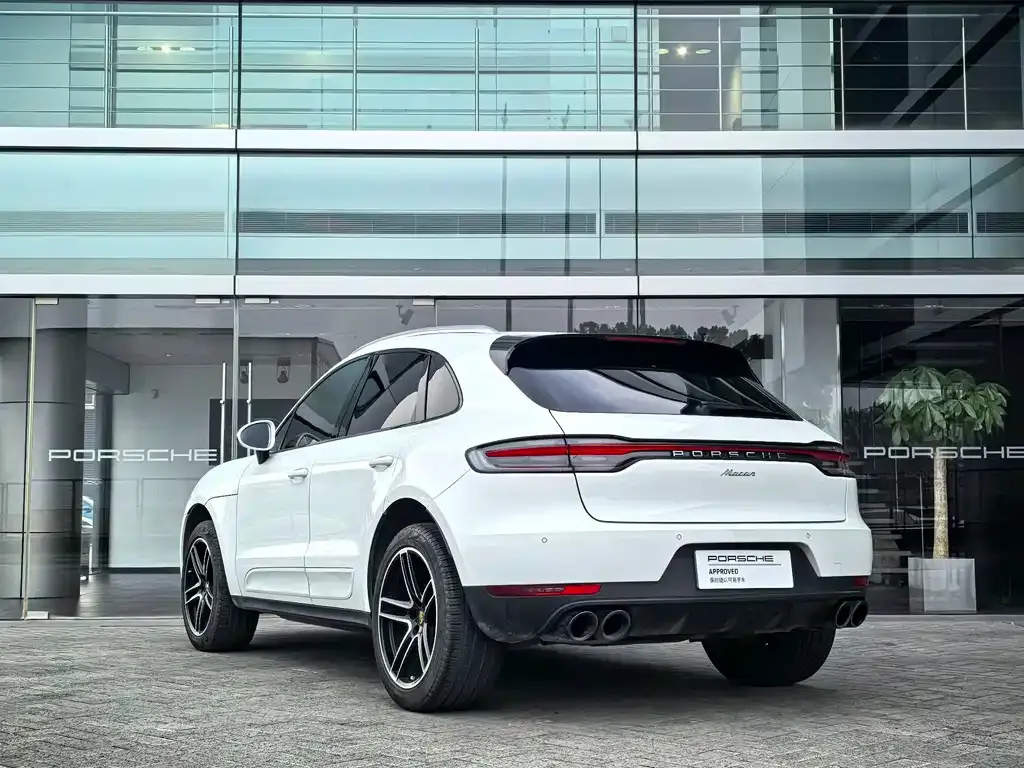 Porsche Macan — фото 3