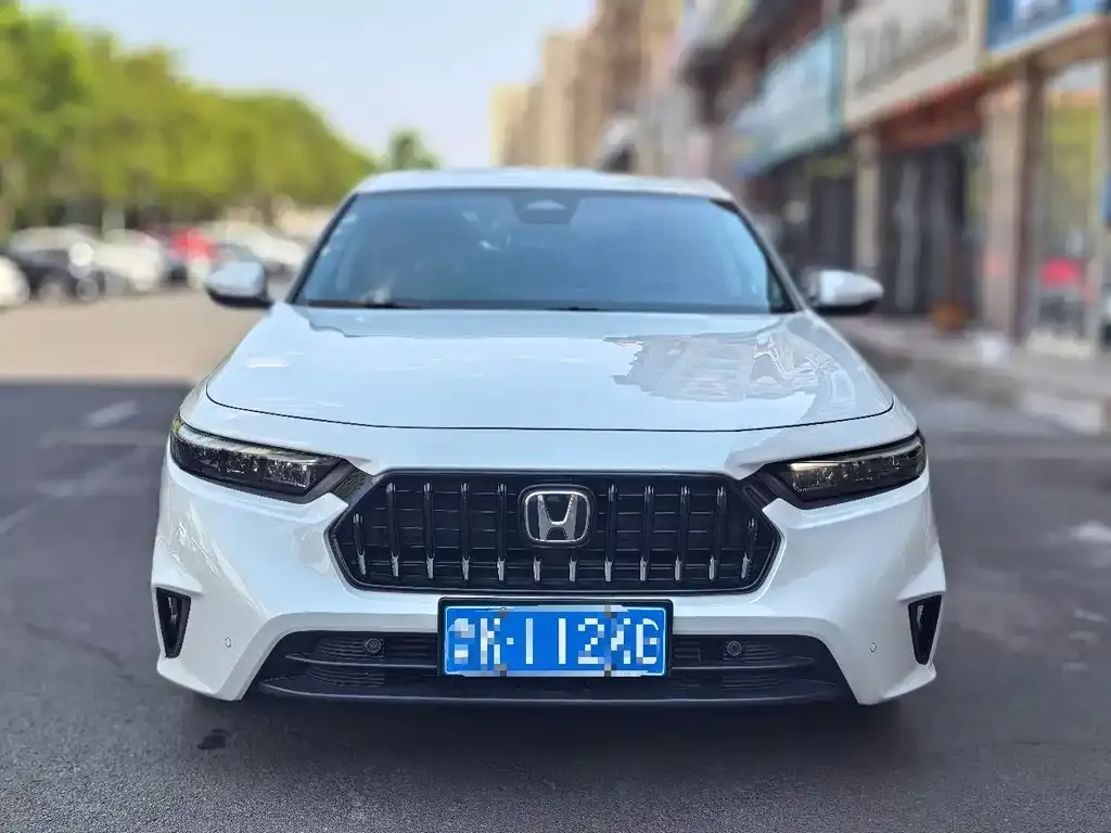 Honda Inspire — фото 4