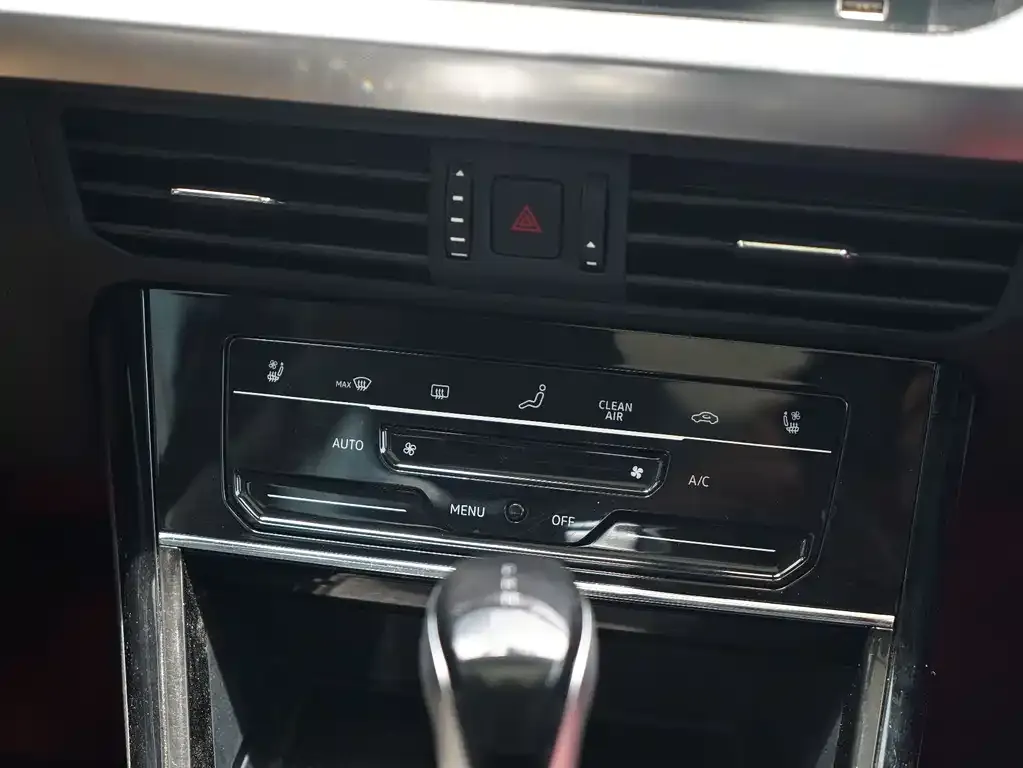 Volkswagen Passat — фото 8