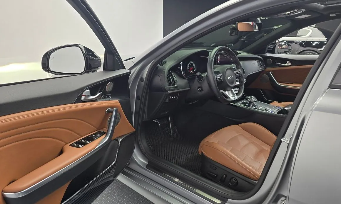 Kia Stinger 2023 из KR, фото 4