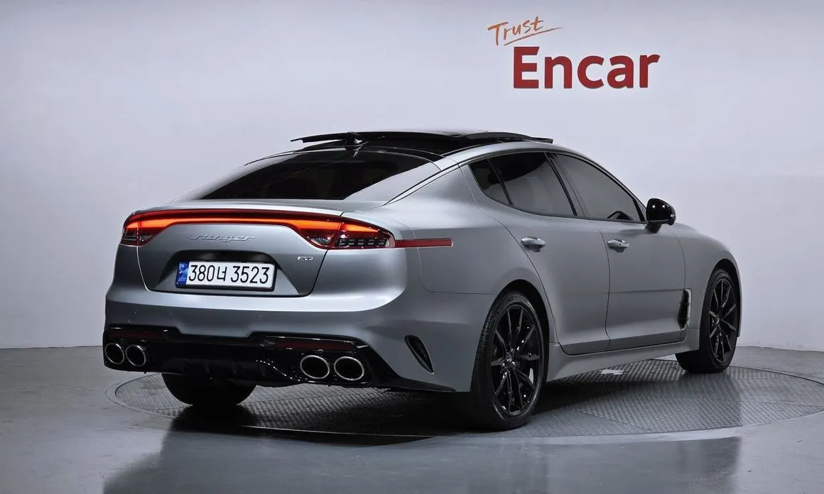 Kia Stinger 2023 из KR, фото 3