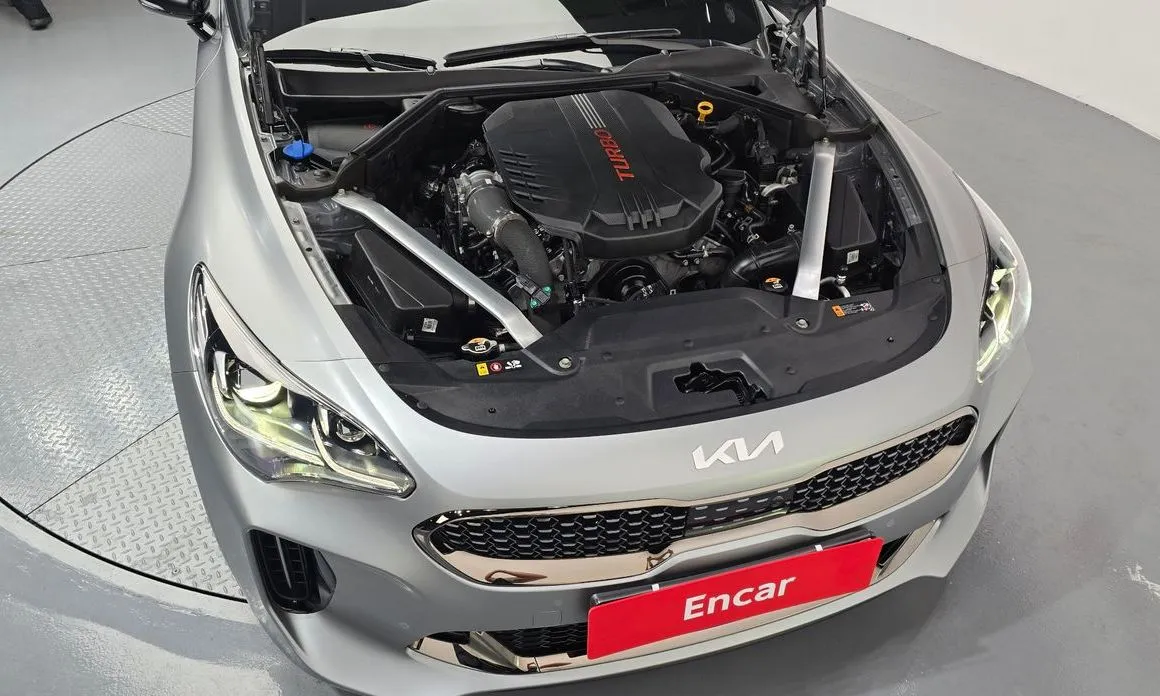 Kia Stinger 2023 из KR, фото 10