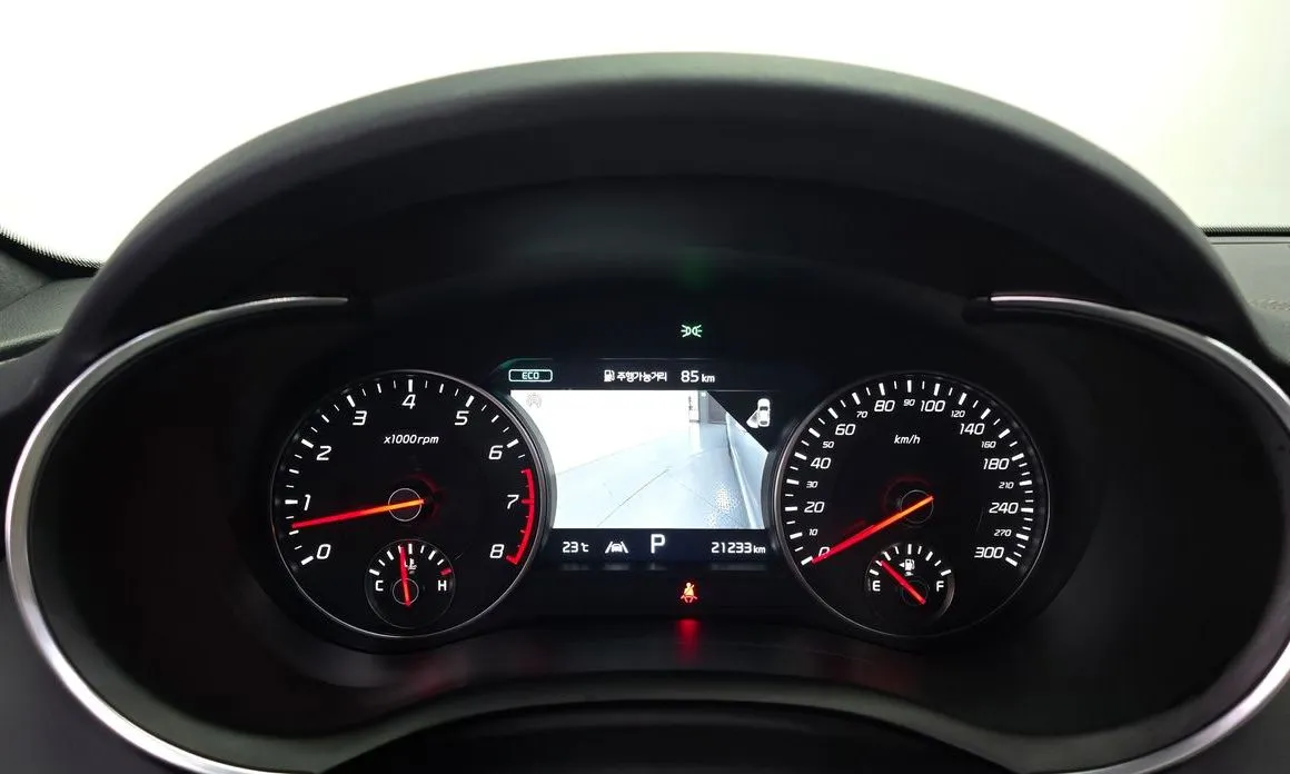 Kia Stinger 2023 из KR, фото 2