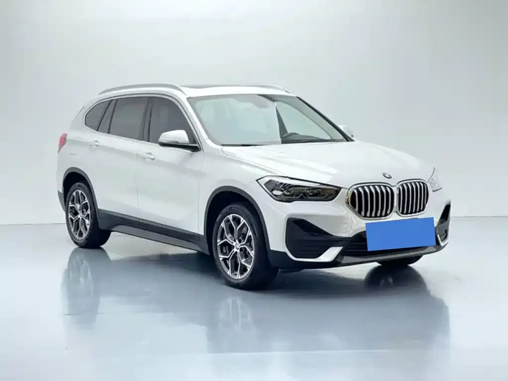 BMW X1 — фото 6