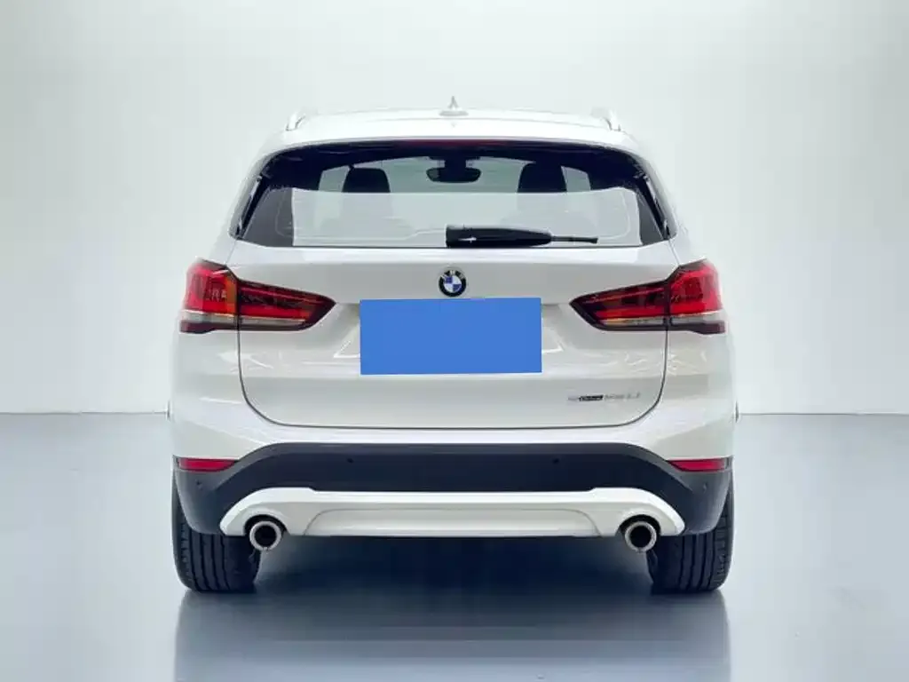 BMW X1 — фото 10