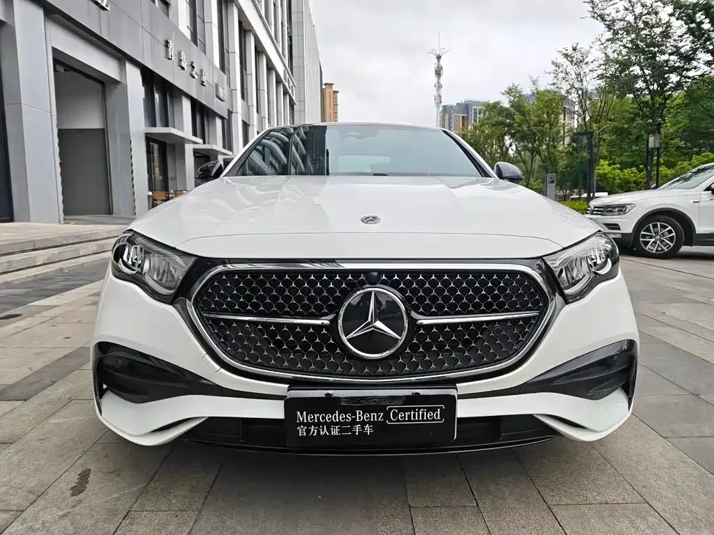 Mercedes-Benz E-Class (Import) — фото 8