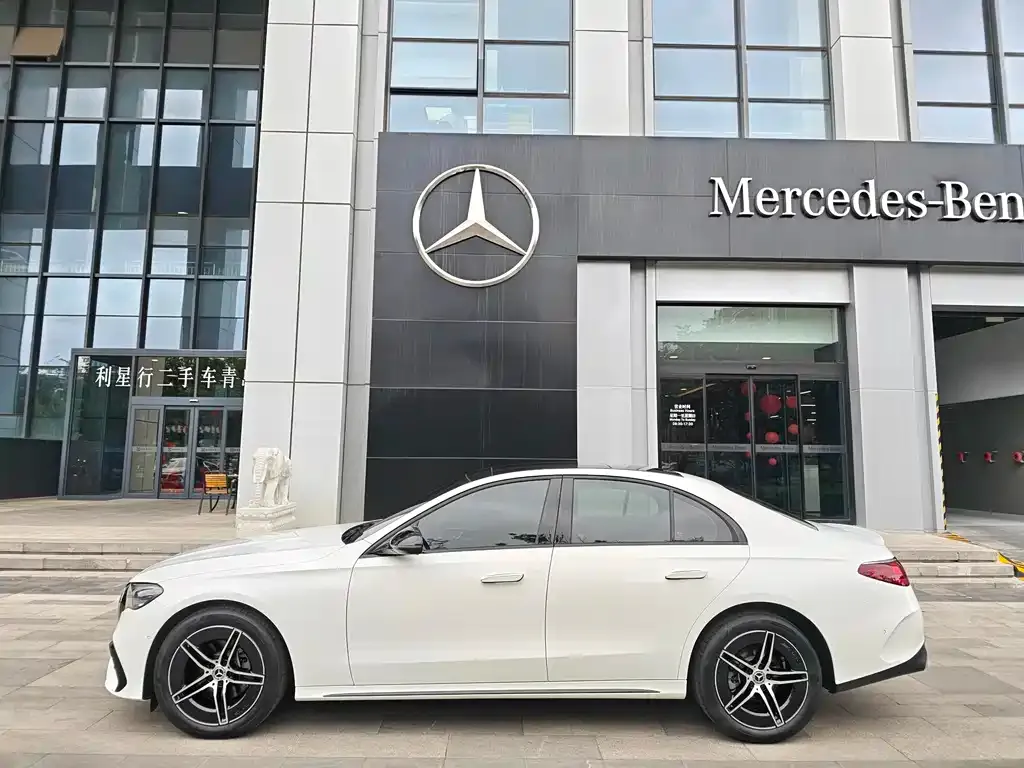Mercedes-Benz E-Class (Import) — фото 3