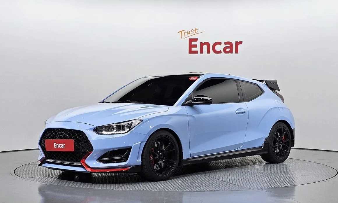 Hyundai Veloster — фото 1