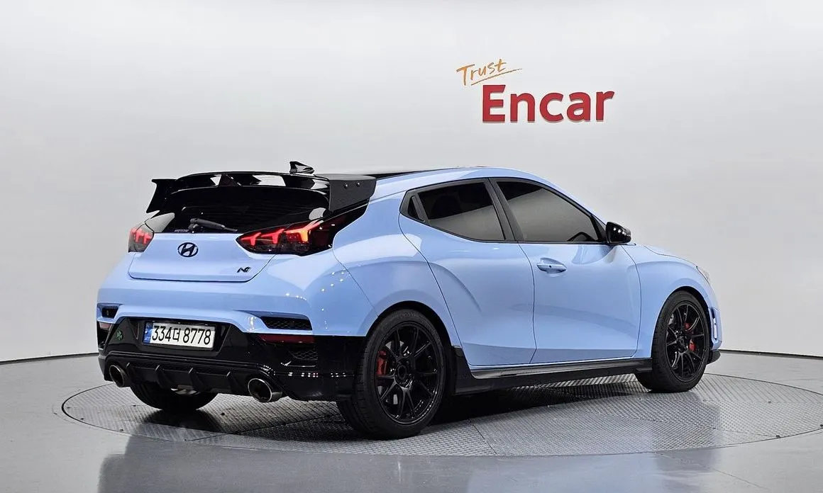 Hyundai Veloster — фото 3
