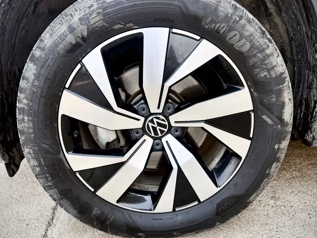 Volkswagen Tayron — фото 10