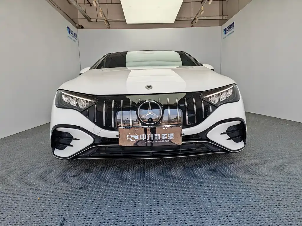 Mercedes-Benz EQE 2024 из CN, фото 8