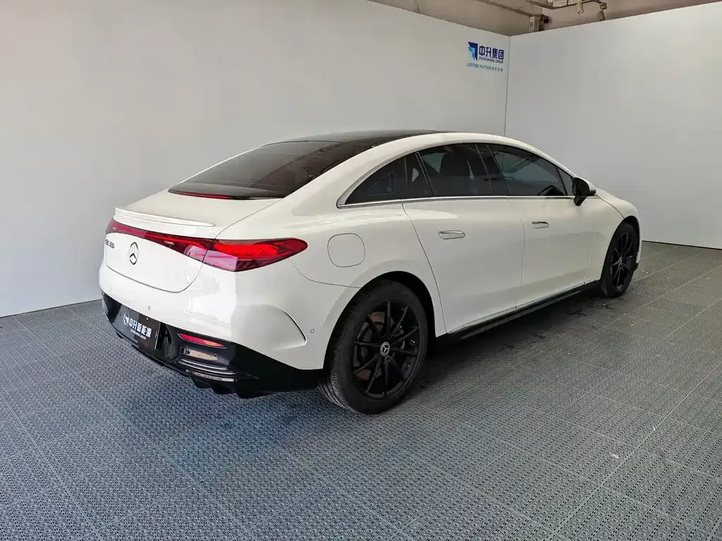 Mercedes-Benz EQE 2024 из CN, фото 7