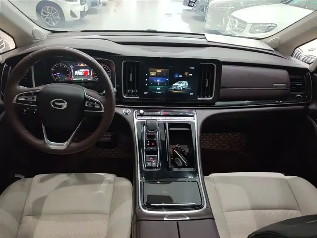 GAC Motor Trumpchi M8 — фото 3